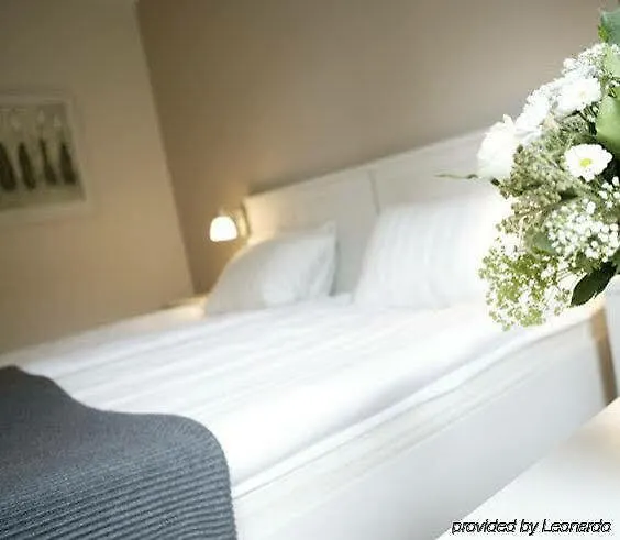Villa Dahlia Stockholm 4*,