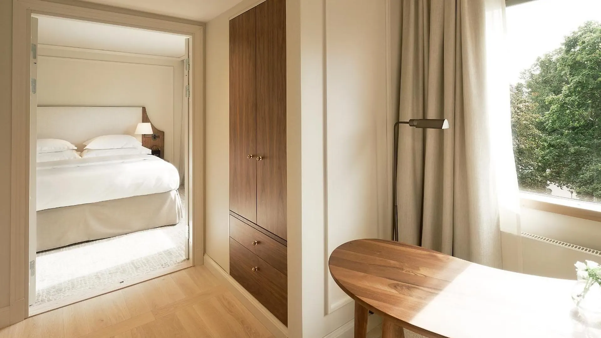 Villa Dahlia Stockholm 4*,